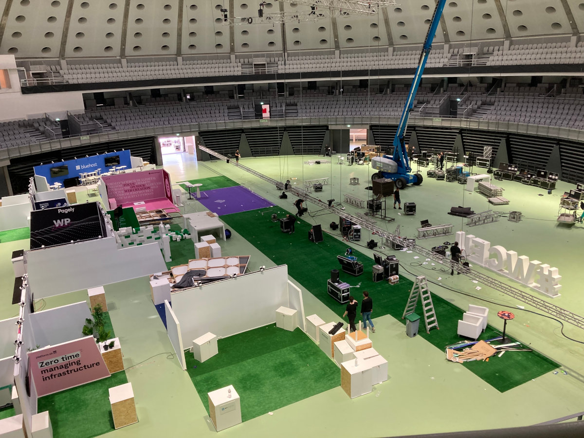 Super Bock Arena after WCEU2022: almost empty, with just a couple of stands being taken down